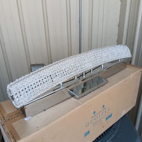 Quoizel Artisians in Lighting~Platinum Collection - Picture 3 of 11